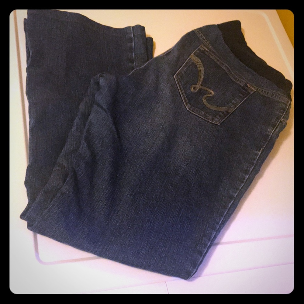 Maternity jeans